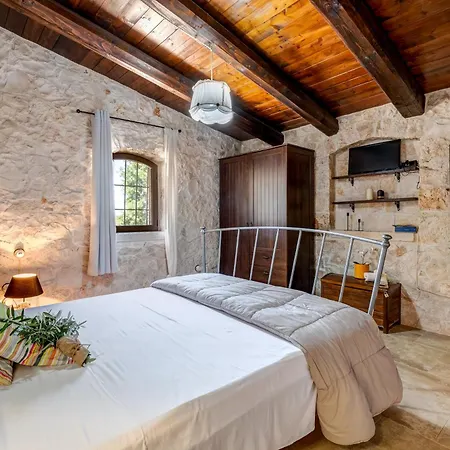 Villa Trulli Littoria 4, Emma *