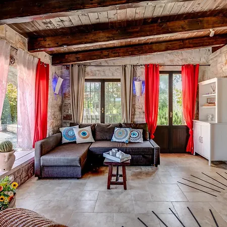 Villa Trulli Littoria 4, Emma Castellana Grotte