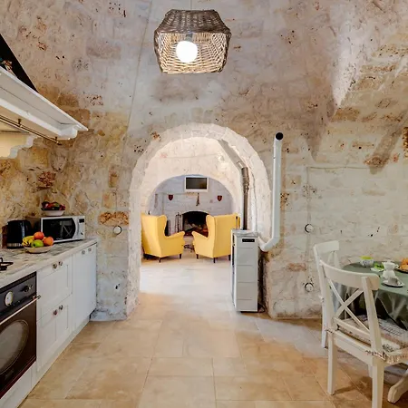 Trulli Littoria 4, Emma Castellana Grotte